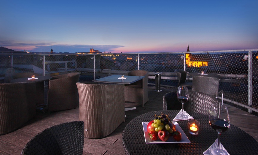 Image 11: ✈ REPUBBLICA CECA | Praga - Design Metropol Hotel 4* - City break