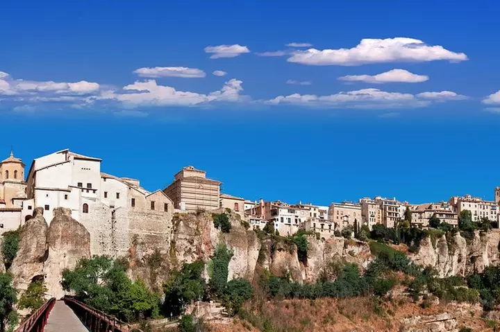 Tour de Madrid a Cuenca y la Ciudad Encantada