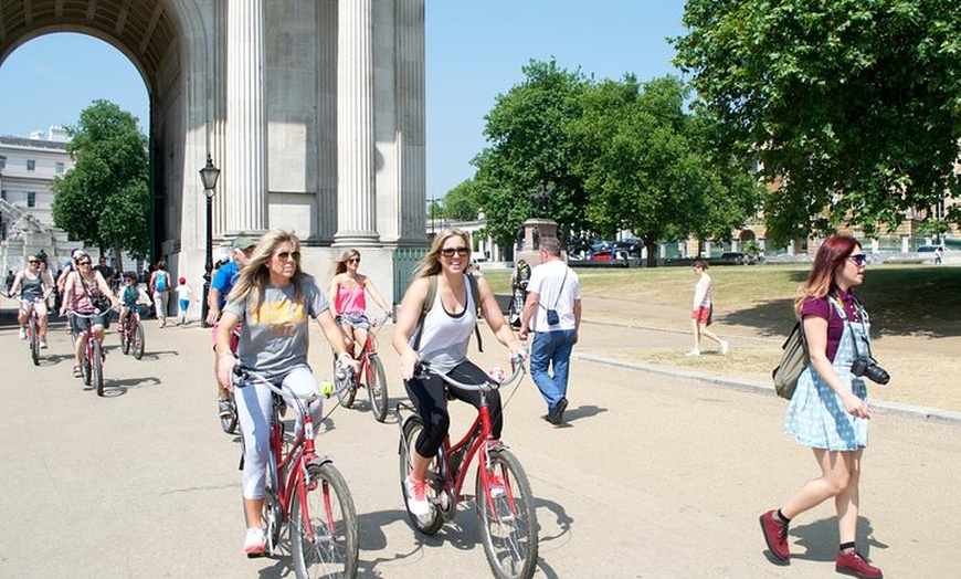 Image 11: London Royal Parks Bike Tour including Hyde Park