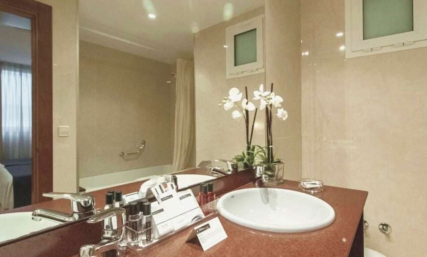 Image 12: ✈ SPAGNA | Valenza - Hotel RH Sorolla Centro 3* - City break