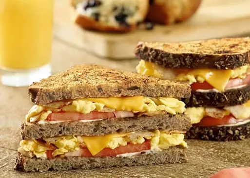 5% Cash Back at Meson Sandwiches