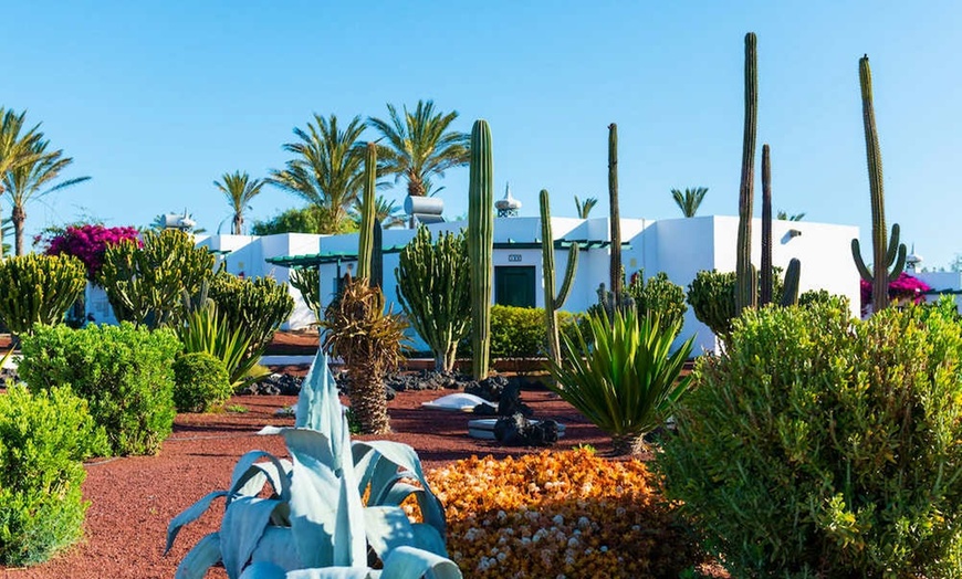 Image 22: ✈ LANZAROTE | Playa Blanca - HL Club Playa Blanca Hotel 4*