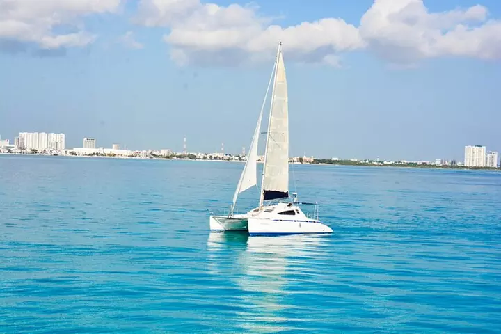 Isla Mujeres Catamaran from Cancun with Open bar and lunch - Primary Image