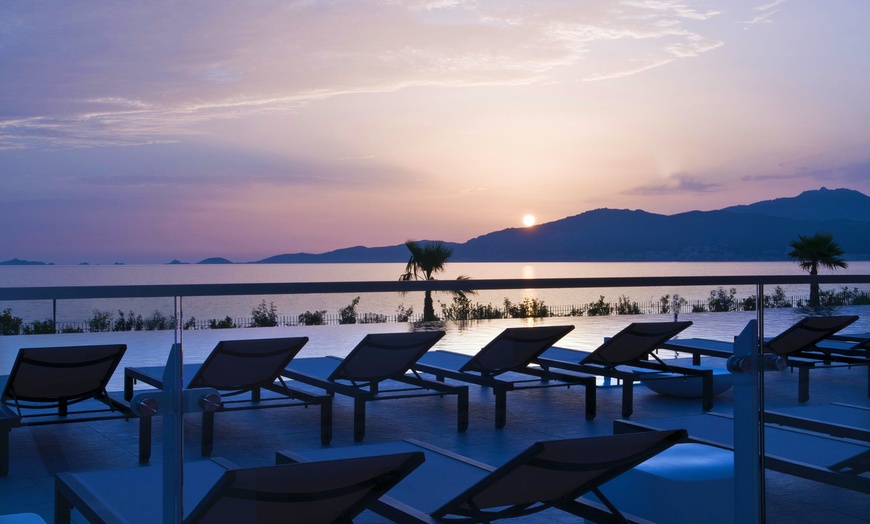 Image 15: ✈ CORSICA | Ajaccio - Radisson Blu Resort & Spa Ajaccio Bay 4* - Pr...