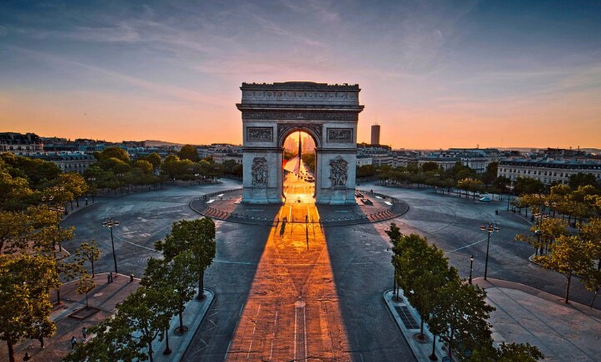 Image 8: Arc de Triomphe à Paris Visite à pied avec audioguide (pas de billet)
