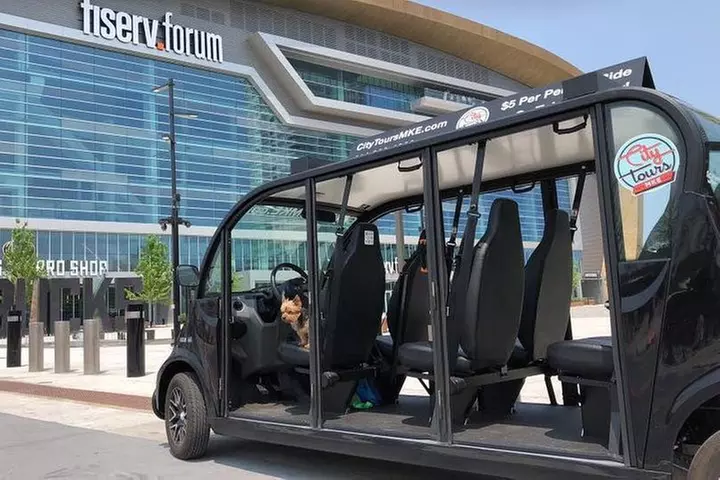 Discover Iconic Milwaukee Tour