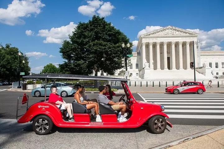 DC Monuments & Capitol Hill Highlights Tour by Electric Cart