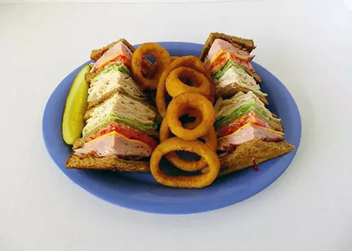 5% Cash Back at The Breakfast Nook