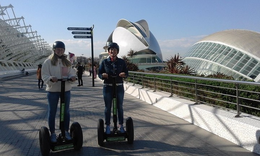 Image 7: Recorrido en Segway por la Ciudad de las Artes y las Ciencias de Va...