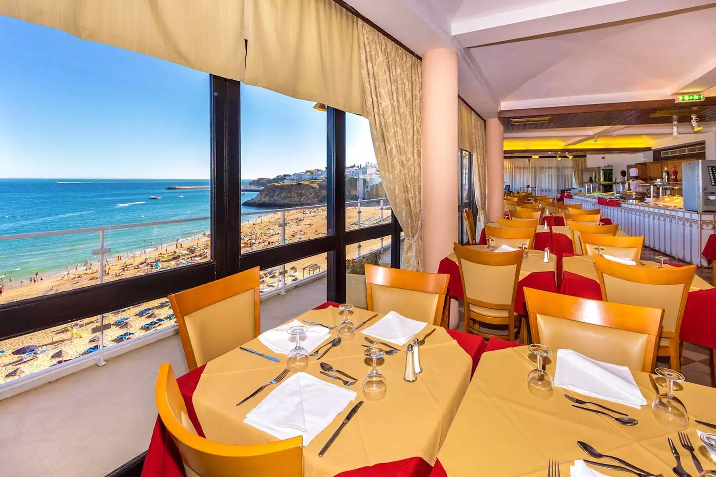 ✈ ALGARVE | Albufeira - Sol e Mar Adults Only 4*, 2 nachten - Aan zee