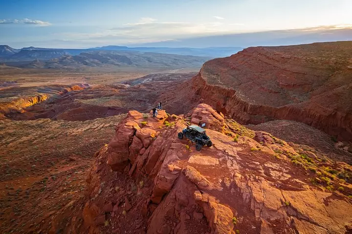 Greater Zion: Sunset UTV Tour at Sand Hollow