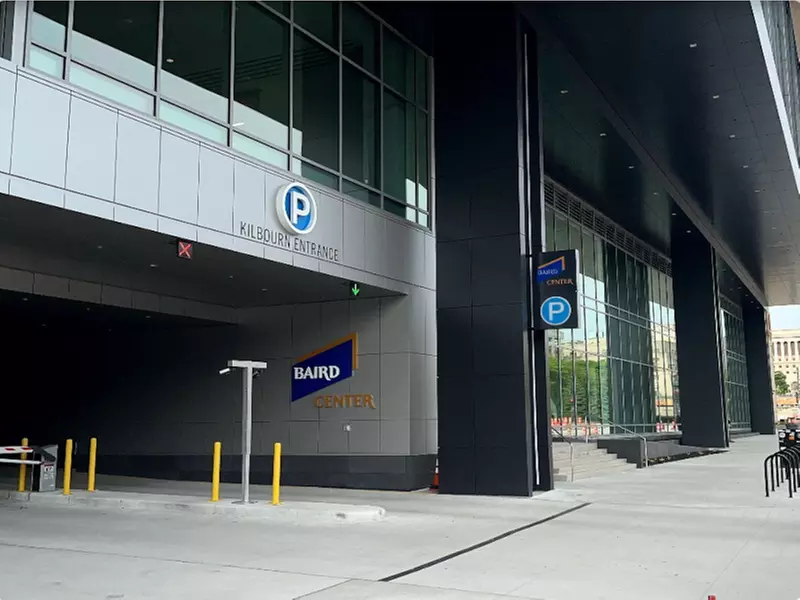 Parking at WI1205: Baird Center Garage - Second Medium