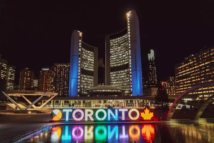 Self-Guided Scavenger Hunt: The Wonders of Old Toronto