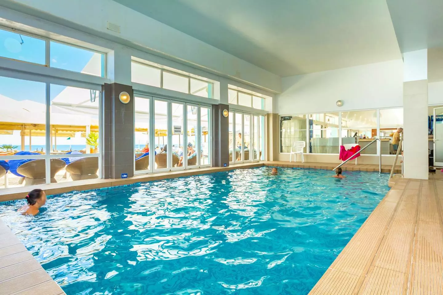 ✈ ALGARVE | Albufeira - Sol e Mar Adults Only 4*, 2 nachten - Aan zee