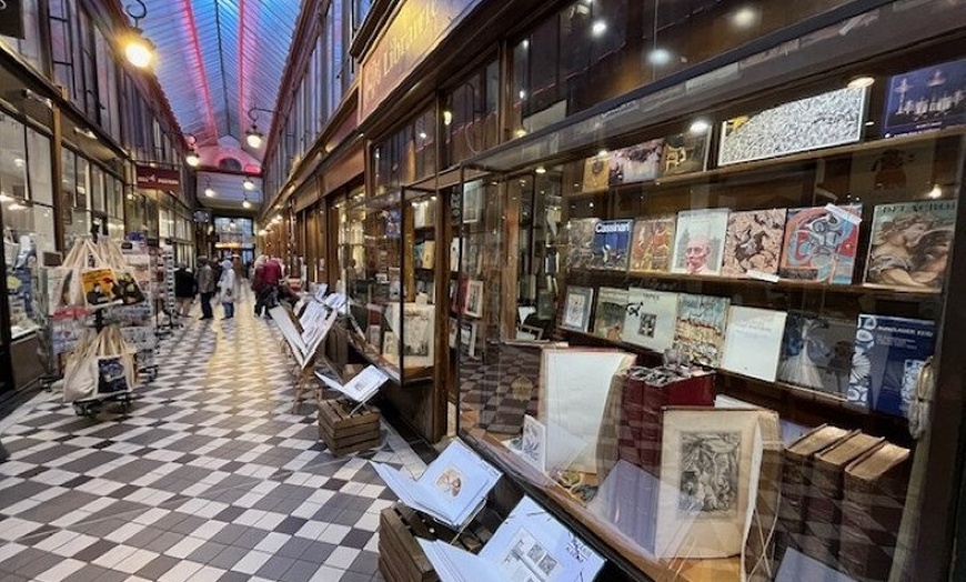 Image 6: Visite à pied des Passages Couverts de Paris -10 personnes max