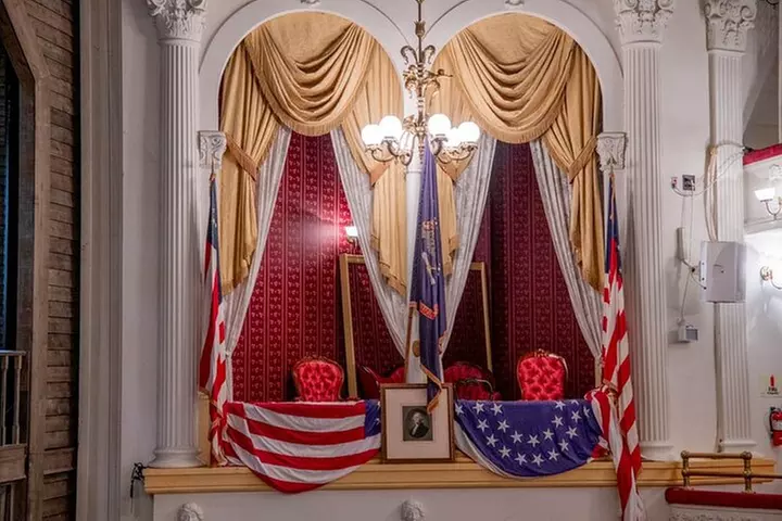 Lincoln Assassination Tour with Ford's Theatre and Petersen House