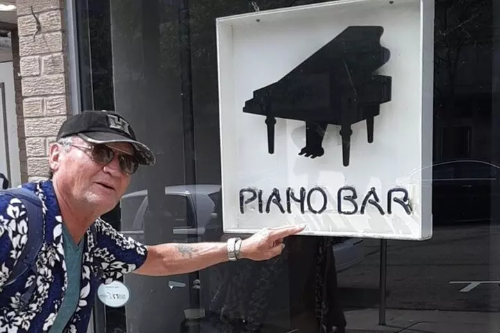 Madison, Wisconsin Scavenger Hunt