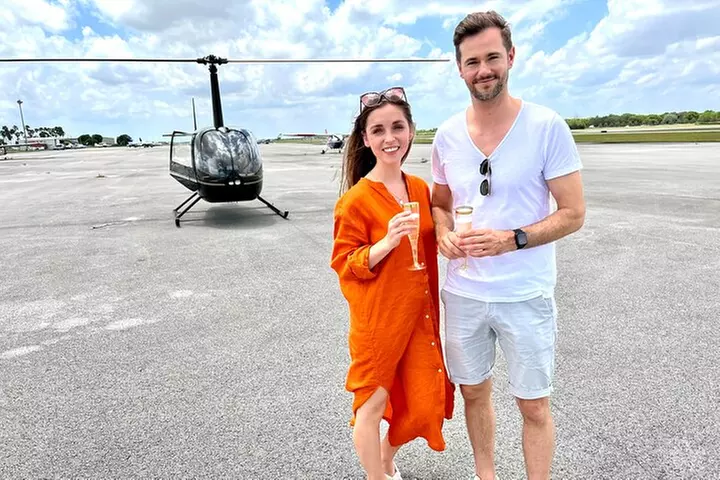 Romantic Miami Helicopter Tour with Champagne