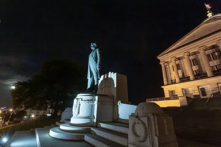 Nashville Ghosts: Adults-Only Boos and Booze Haunted Pub Crawl