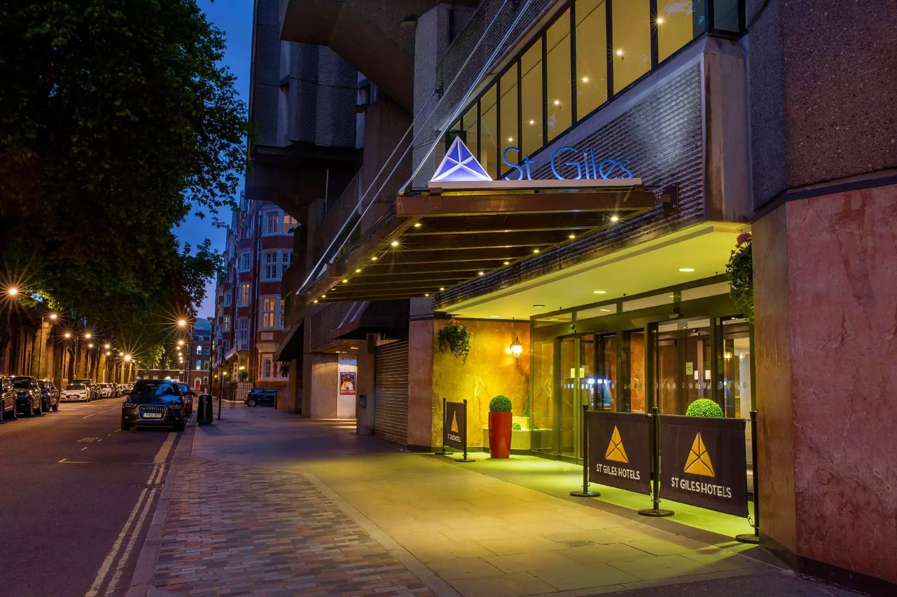 ✈ WIELKA BRYTANIA | Londyn - St Giles London 3*, 2 nocy - City break