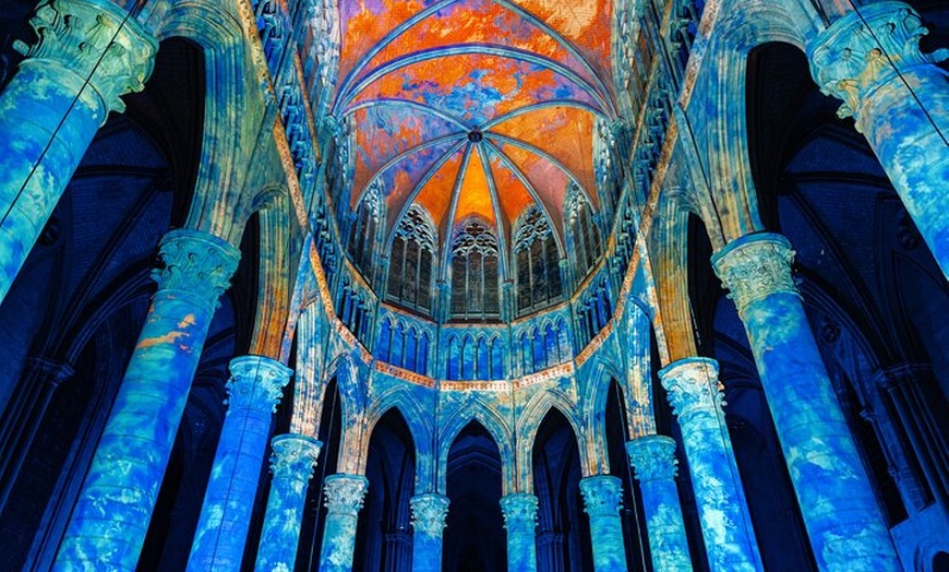 Image 1: Basilique de Reims : Spectacle Immersif 360° - LUMINISCENCE