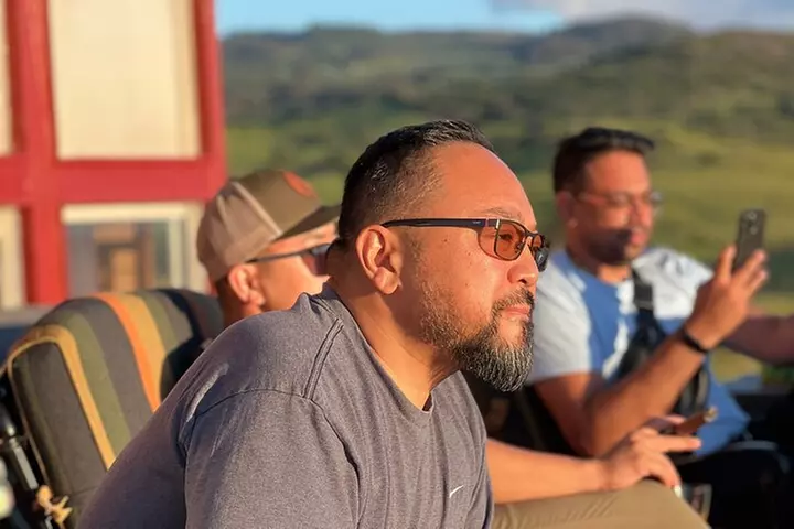 Enjoy Sunset with a Fine Cigar in Hawi