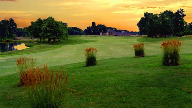Online Booking - Round of Golf at Far Oaks Golf Club