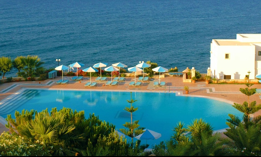 Image 3: ✈ CRÈTE | Hersonissos - Nana Golden Beach Resort & Spa 5* - Tout in...