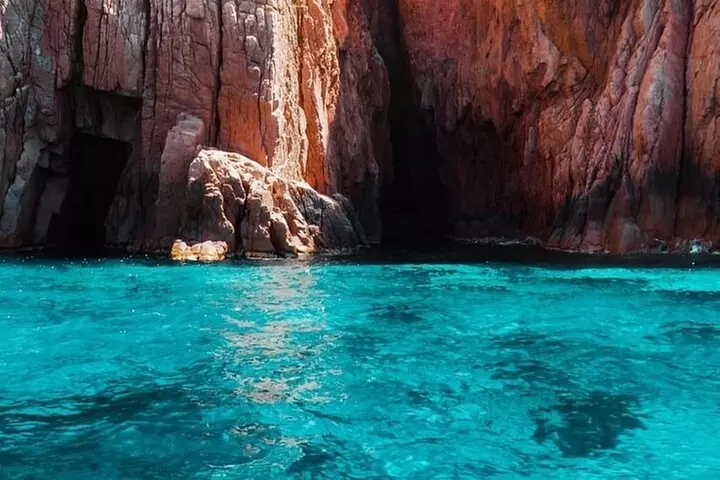 excursion Scandola- Girolata -Calanques de piana- Capo rosso