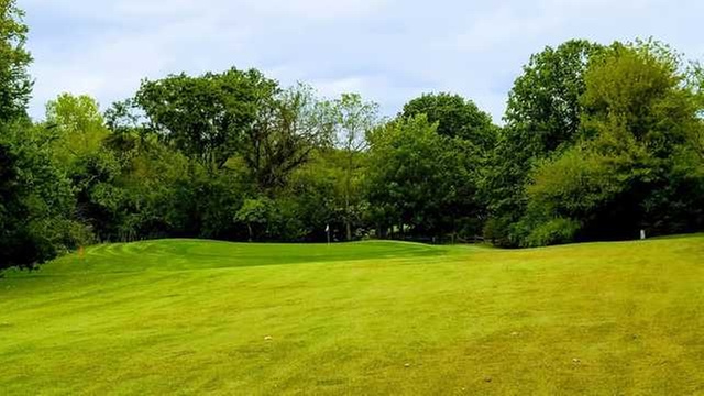Online Booking - Round of Golf at The Orchards Executive Golf Course