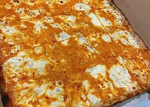 5% Cash Back at Brooklyn Square Pizza