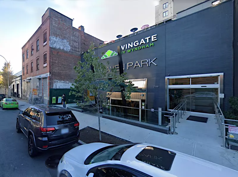 Parking at Windgate Hotel Garage