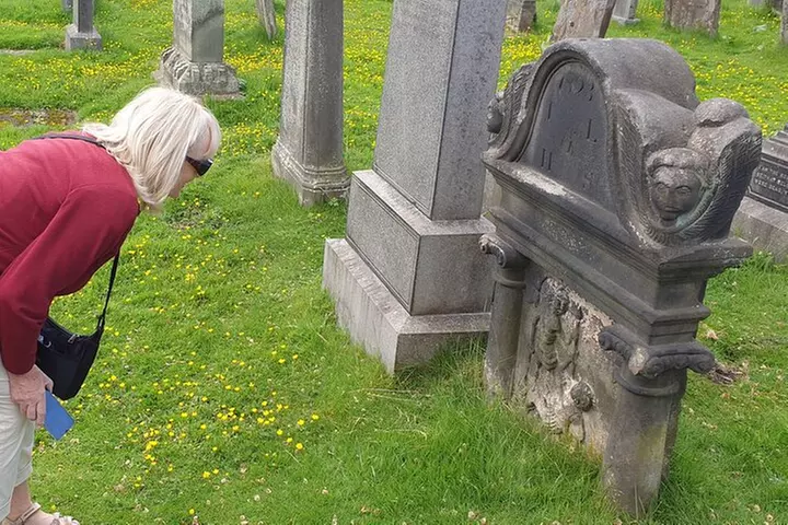 Stirling Old Town Daily Walking Tour (11am & 2pm)