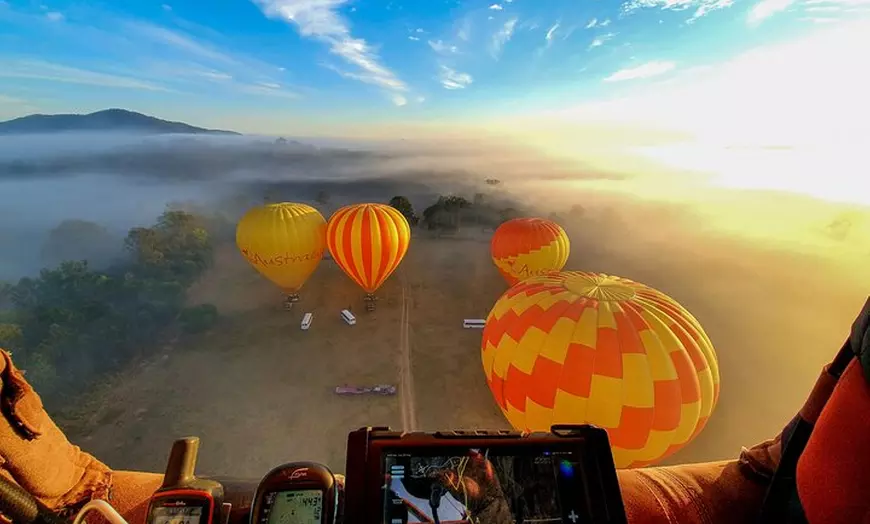 Image 15: Gold Coast Hot Air Ballooning, Bubbles & Go