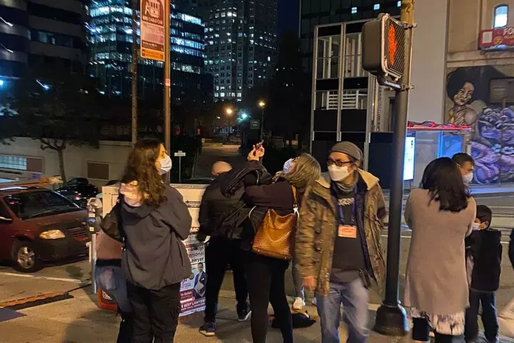 Ultimate Night Tour of San Francisco with Sightseeing Shuttle