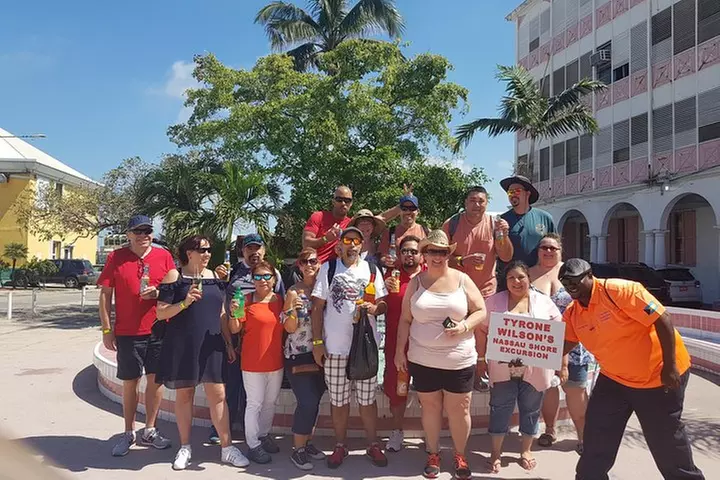 Nassau Shore Excursion: Cultural Heritage Sightseeing Tour - Second Medium