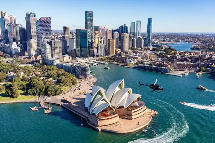 Sydney Grand Tour by Helicopter