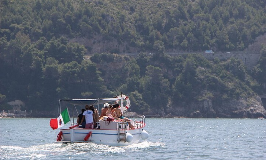 Image 22: Tour Privato VIP Gaeta Montagna Spaccata e pozzo del Diavolo