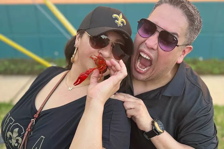 All-Inclusive Hip-Hop Brunch Party Bike Tour