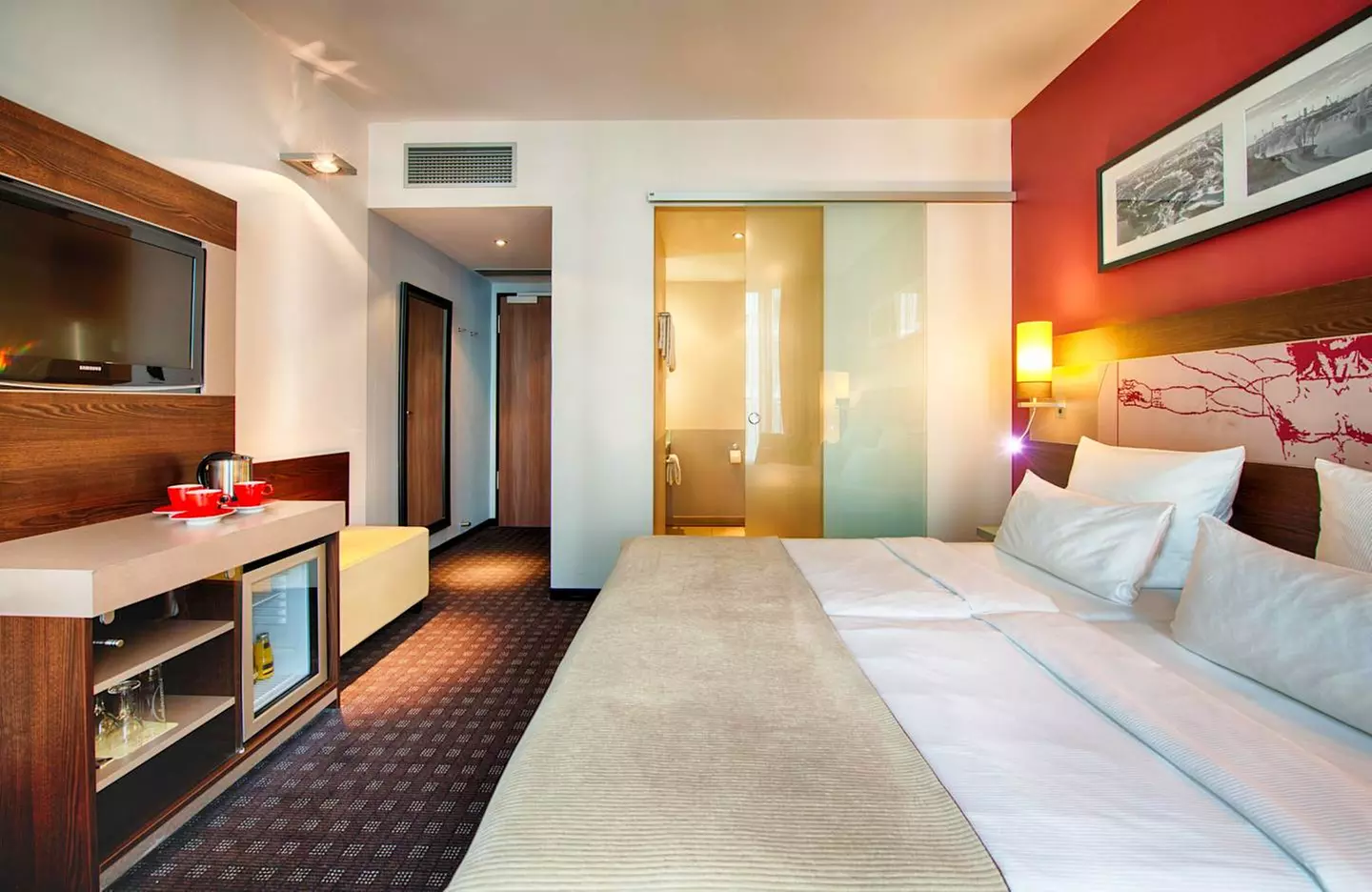 ✈ DEUTSCHLAND | München - Leonardo Royal Hotel Munich 4*, 2 Nächte ...
