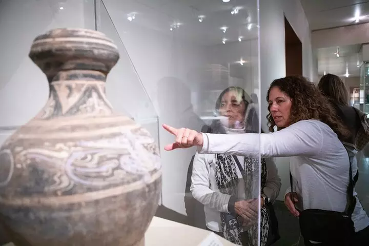 The Art of Stories: A Literary Tour in the Metropolitan Museum