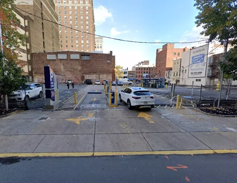 Parking at Parkway Corp - Walnut St. Theater Lot