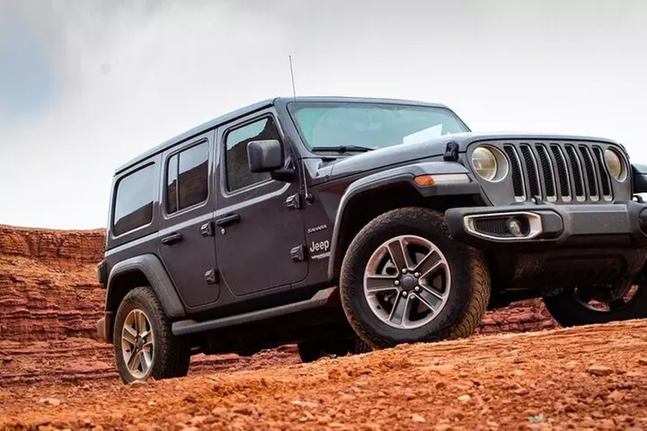 California Desert, Seven Magic Mountains and Las Vegas Sign