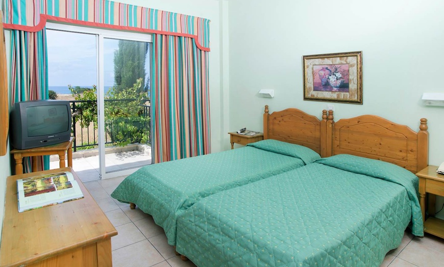 Image 5: ✈ CHYPRE | Poli Crysochous - Akamanthea Holiday Village 4* - Tout i...