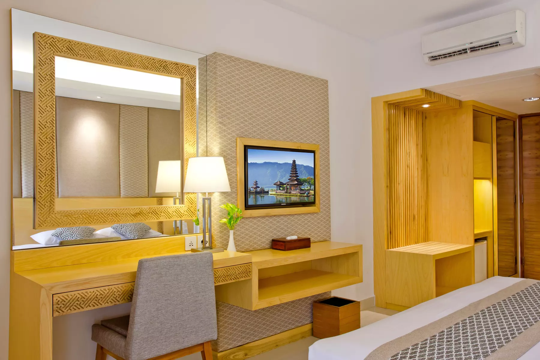 ✈ BALI | Kuta - Bali Rani Hotel 4*, 6 nachten - Spa