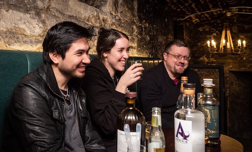 Image 4: Evolution of Gin and Underground Gin Tasting in Edinburgh