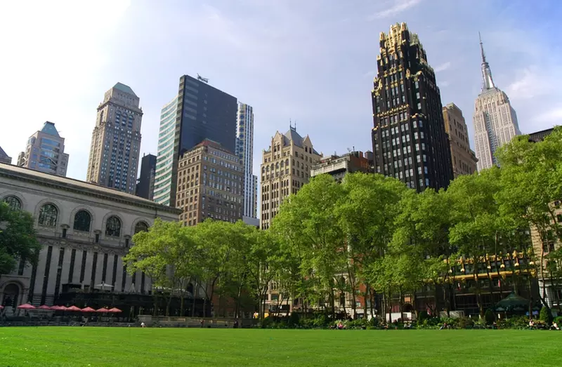Bryant Park Parking Deals - Primary Image