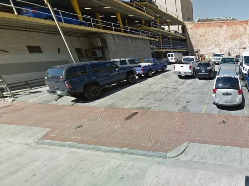 Parking at 1001 Iberville St. Lot - P308