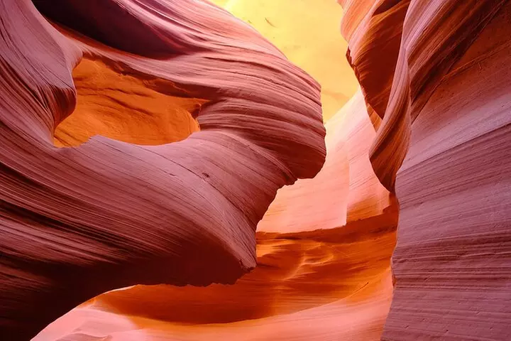 3-Day Antelope, Monument Valley & Horseshoe Tour from Las Vegas
