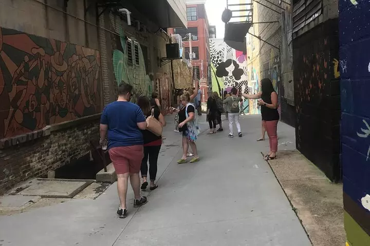 Discover Iconic Milwaukee Tour
